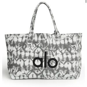 Alo Yoga Tote
